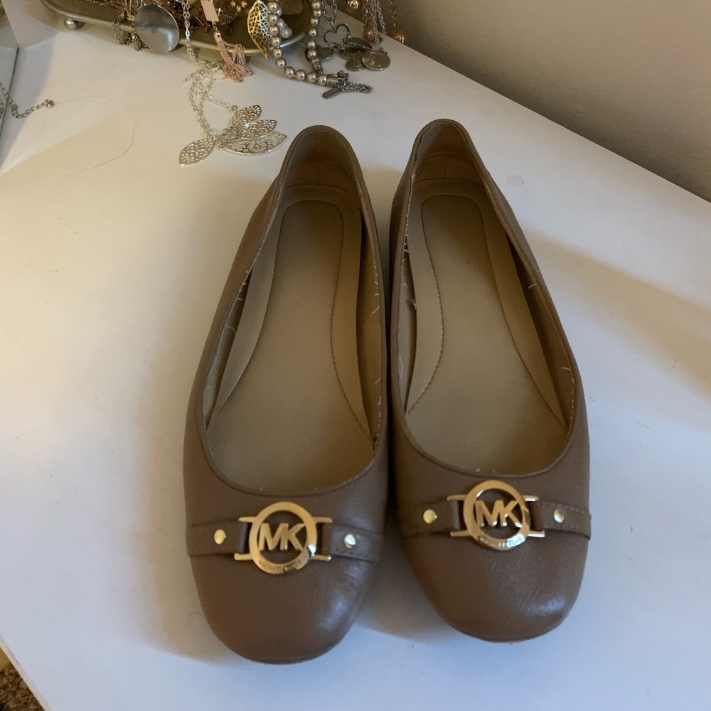 Michael Kors Nude Flats